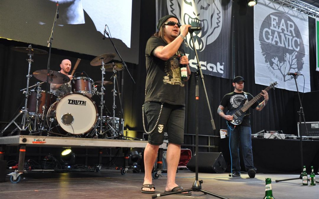 Tattoo-Band Monsterfucker