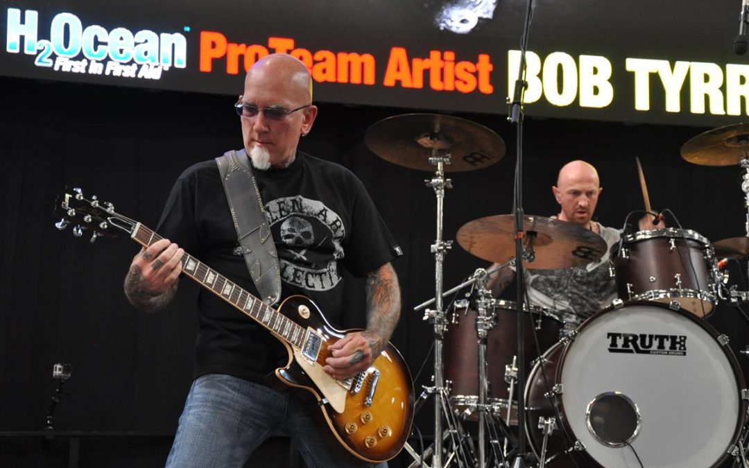 Tattoo-Band Monsterfucker